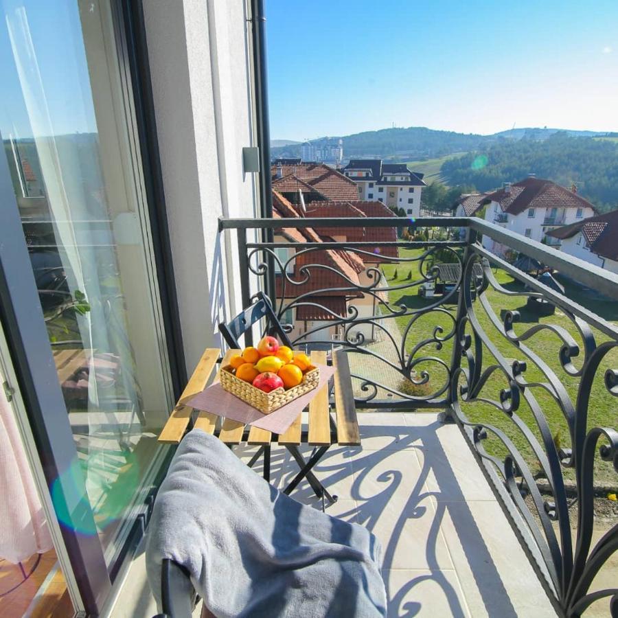 Narcis 17 - Novonamesteni Apartman Sa Prelepim Pogledom Na Tornik Zlatibor Extérieur photo