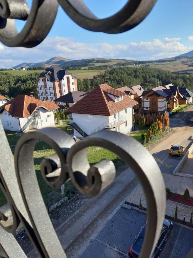 Narcis 17 - Novonamesteni Apartman Sa Prelepim Pogledom Na Tornik Zlatibor Extérieur photo