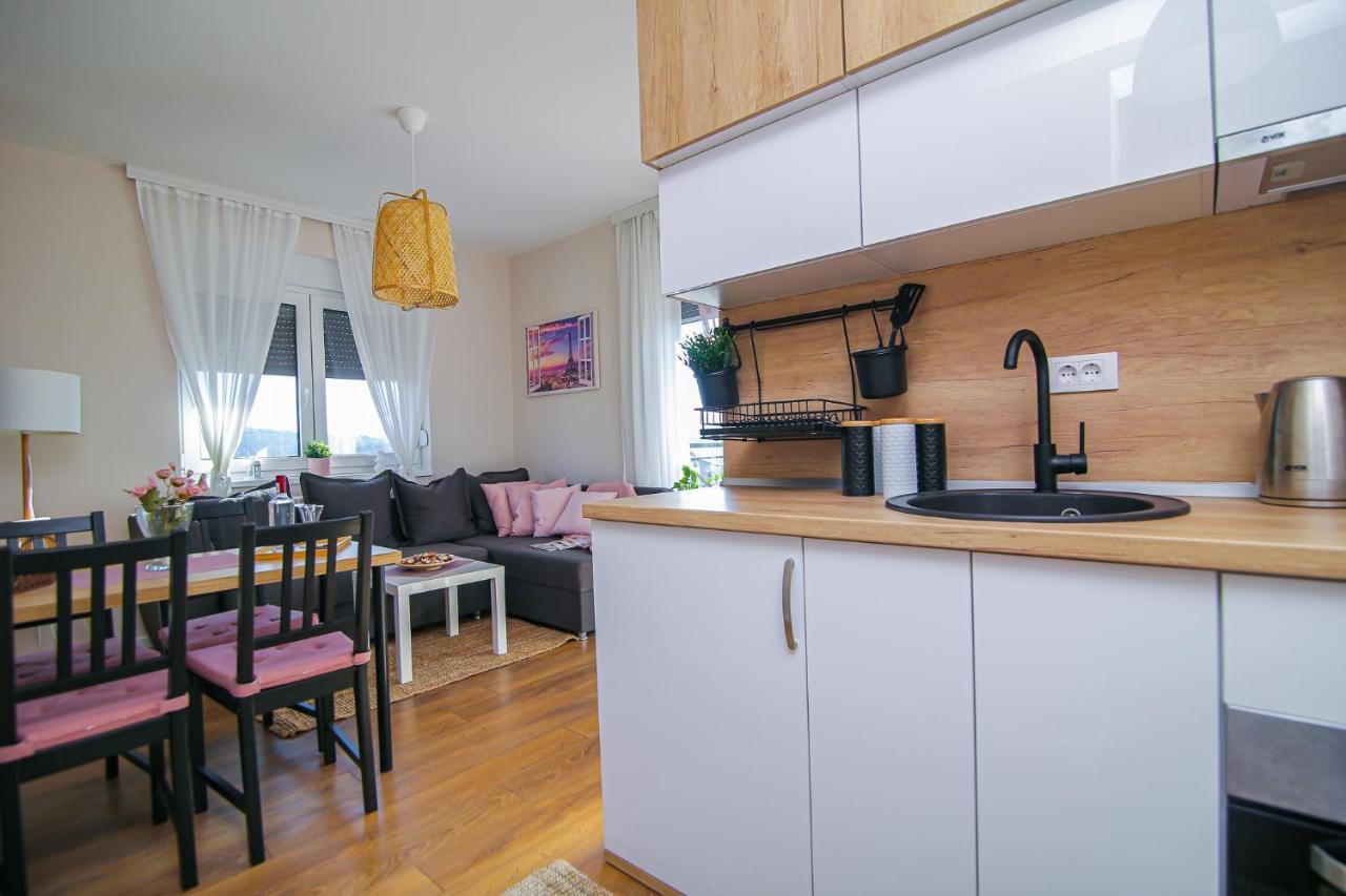 Narcis 17 - Novonamesteni Apartman Sa Prelepim Pogledom Na Tornik Zlatibor Extérieur photo
