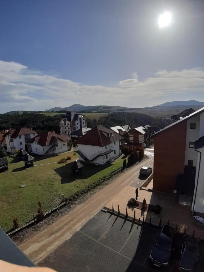 Narcis 17 - Novonamesteni Apartman Sa Prelepim Pogledom Na Tornik Zlatibor Extérieur photo
