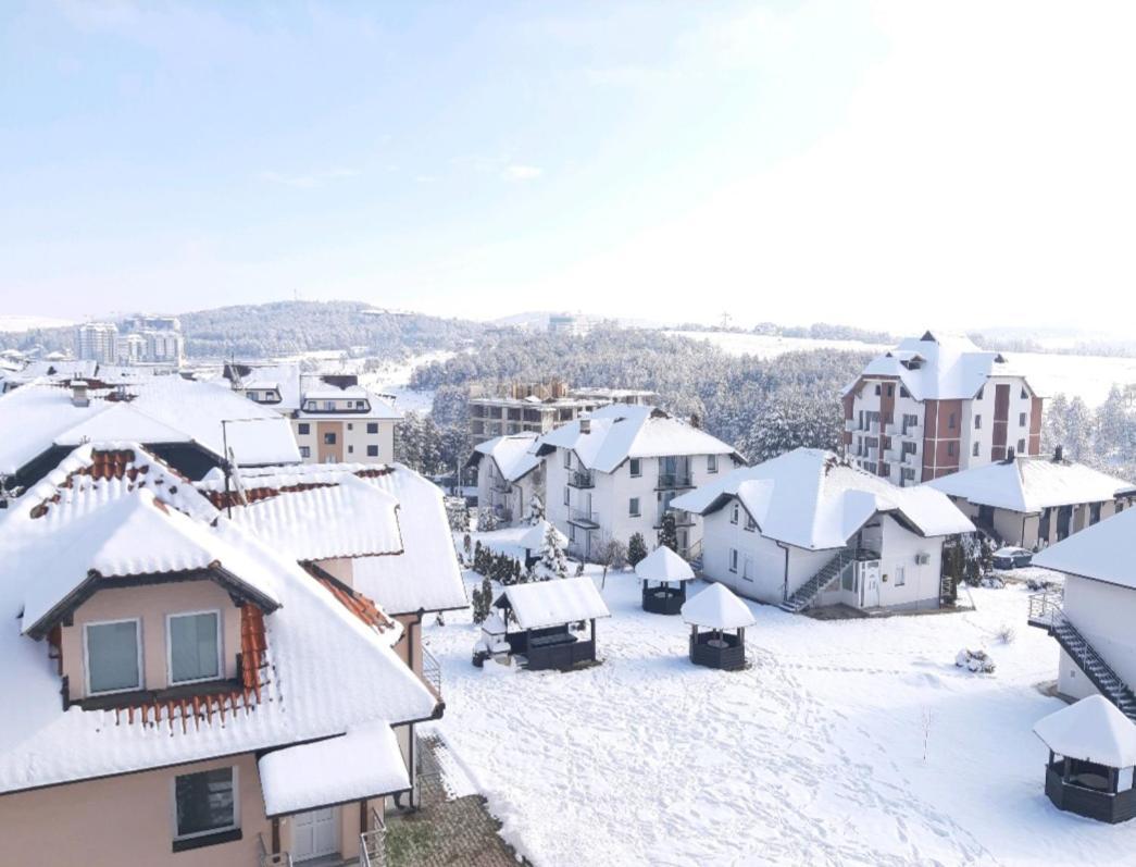 Narcis 17 - Novonamesteni Apartman Sa Prelepim Pogledom Na Tornik Zlatibor Extérieur photo